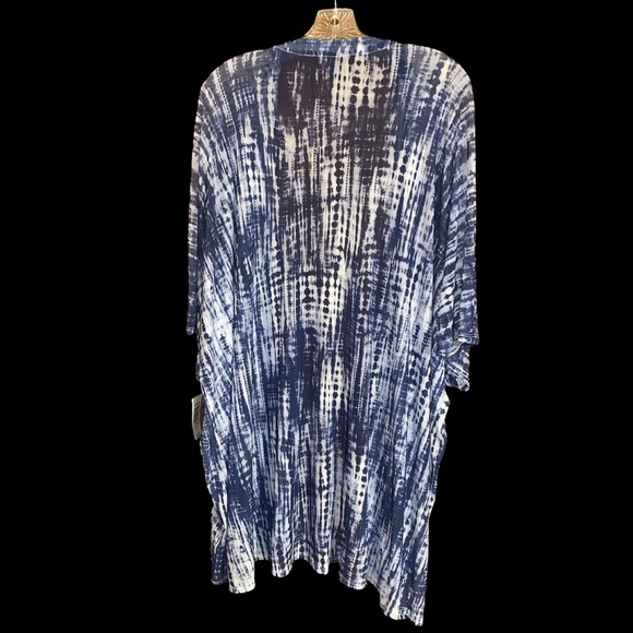 NWT Torrid Kimono - Picture 2 of 3